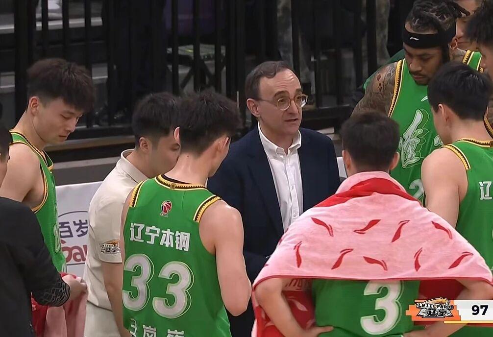 震撼！亚洲5队世界杯不败 沙特连续2届首战爆冷 搅乱本组出线形势